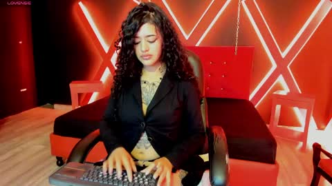 Snapshot of zoe_lara_34 chatting on April 2026 03:34:01 AM zoe online show from April 2026 03:34:01 AM