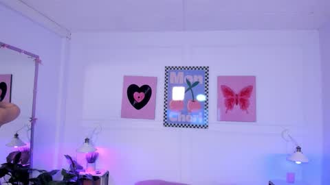 Zoe Lynch online show from December 2025 11:37:01 AM