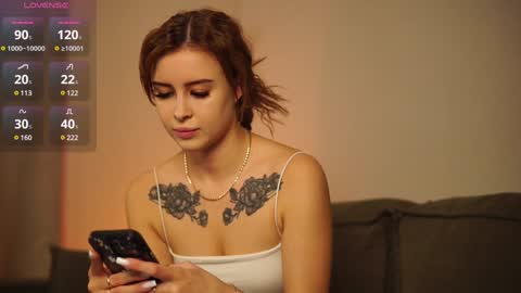 Snapshot of zoe_milkis chatting on January 2025 10:19:01 AM zoe_milkis online show from January 2025 10:19:01 AM