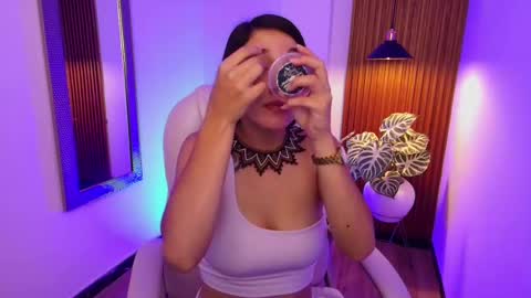 zoe_millerx online show from December 2024 12:11:01 PM