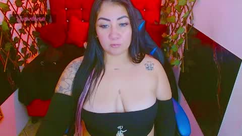 Snapshot of zoe_naughty22 chatting on June 2026 06:52:02 AM zoe_naughty22 online show from June 2026 06:52:02 AM
