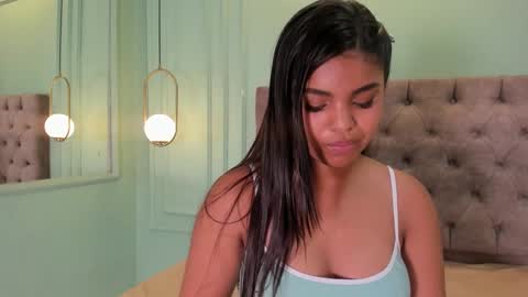 Zoe online show from February 2025 03:08:02 AM