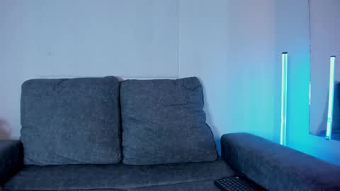 Zoe online show from February 2025 07:10:02 PM