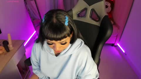 zoe_sullivan_ online show from February 2025 09:26:02 AM