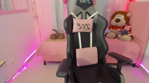 zoe_sullivan_ online show from September 2025 10:19:01 AM