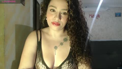 Snapshot of zoe_tai chatting on June 2026 08:37:01 AM zoe tai online show from June 2026 08:37:01 AM