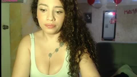 Snapshot of zoe_tai chatting on July 2026 08:12:01 AM zoe tai online show from July 2026 08:12:01 AM