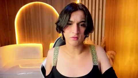 Zoe online show from January 2026 08:01:01 PM