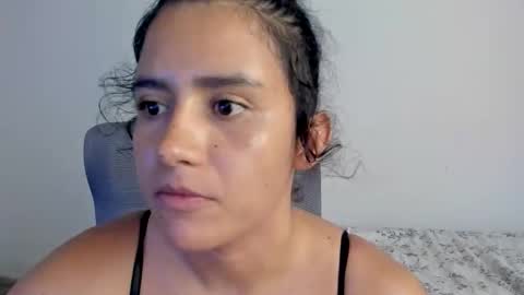 Snapshot of zoe_wattson chatting on June 2026 02:53:01 AM Zoe online show from June 2026 02:53:01 AM
