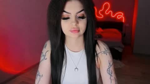 zoedrift online show from December 2025 02:00:02 PM