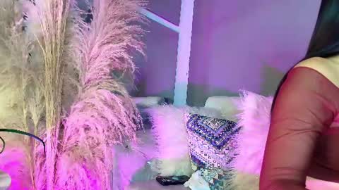 ZOE online show from July 2026 10:44:02 PM