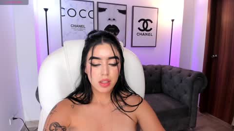  zoee jackson online show from January 2025 09:39:02 PM