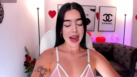  zoee jackson online show from February 2025 06:43:02 PM