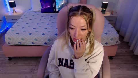 zoe online show from February 2026 04:53:02 AM