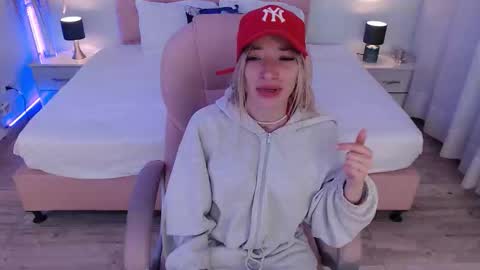 zoe online show from March 2026 03:43:02 AM