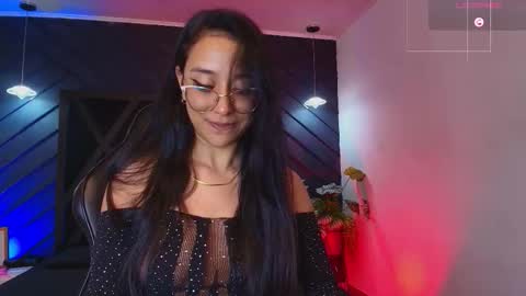 Zoe 3 online show from March 2026 06:34:01 PM