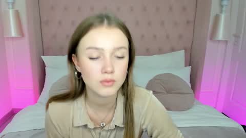 Snapshot of zoekwik chatting on November 2025 01:22:01 PM Zoe online show from November 2025 01:22:01 PM