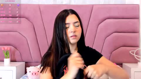 zoewillian online show from January 2025 12:07:01 PM