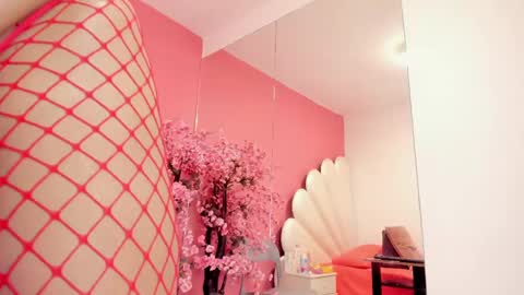 Zoe online show from February 2025 11:15:02 PM