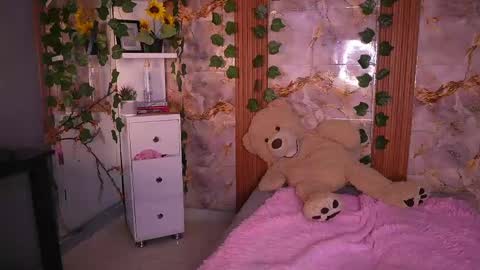 Snapshot of zoey_fox_ chatting on May 2026 01:34:01 AM zoey fox online show from May 2026 01:34:01 AM