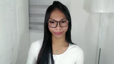 Snapshot of zoeygorgeous19 chatting on March 2025 09:29:01 PM zoey online show from March 2025 09:29:01 PM