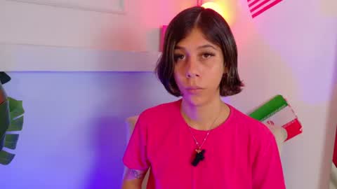 Snapshot of zoeypetit chatting on July 2026 11:59:01 AM Zoey online show from July 2026 11:59:01 AM