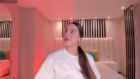 Zoey Walker online show from November 2025 11:32:02 AM