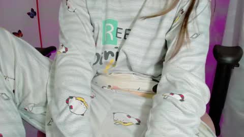 Alicie online show from December 2024 08:43:02 AM