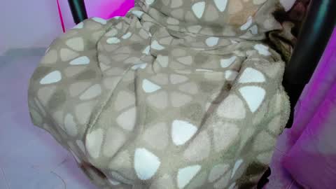 Alicie online show from December 2024 09:31:02 AM