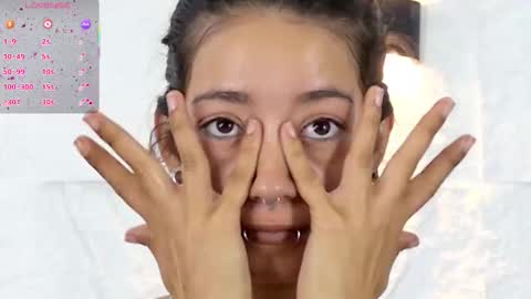 Snapshot of zorravioleta chatting on November 2025 12:26:01 PM Violeta online show from November 2025 12:26:01 PM