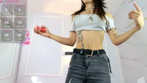 Violeta online show from April 2026 11:45:02 AM