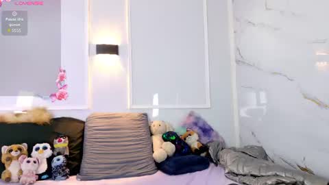 Violeta online show from June 2026 12:25:02 PM