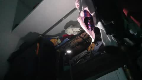 Snapshot of zsluxeltrncd chatting on August 2026 01:48:01 AM zsluxeltrncd online show from August 2026 01:48:01 AM