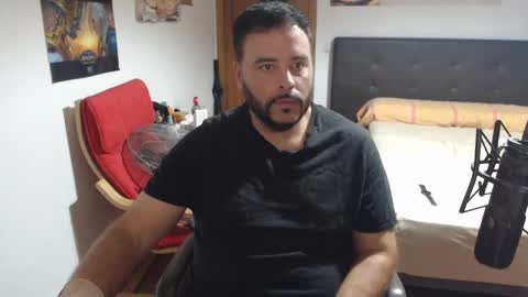 Zuheyla online show from September 2025 07:03:01 PM