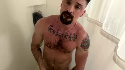 Snapshot of zuko_zen69 chatting on September 2025 01:43:01 AM Zuko online show from September 2025 01:43:01 AM