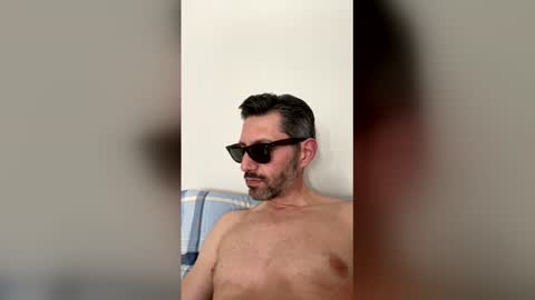 Snapshot of zulloking chatting on April 2026 02:50:01 PM zulloking online show from April 2026 02:50:01 PM