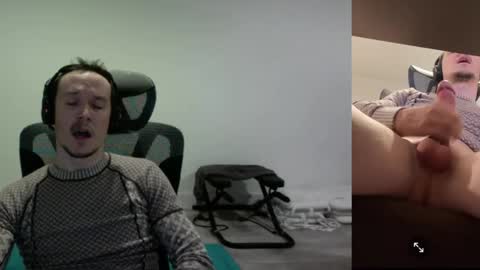 zuperinho1234 online show from February 2026 10:28:01 PM