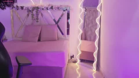 ZURY   online show from April 2026 11:39:02 AM