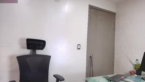 Zuzana21 online show from February 2026 12:23:01 PM