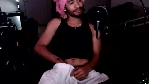 mixedtwinklol online show from October 2025 07:34:01 AM