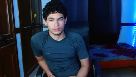 antonio felipe online show from December 2025 08:01:02 AM