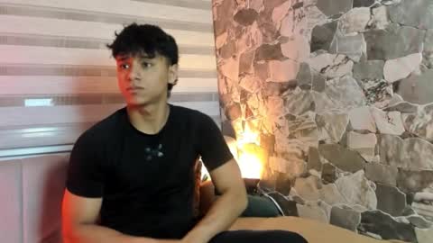 zyzz_1812 online show from March 2026 05:57:02 AM