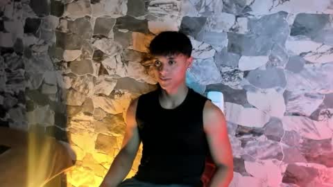 zyzz_1812 online show from March 2026 04:23:01 AM