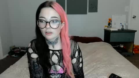 Gracie online show from February 2025 11:26:01 PM