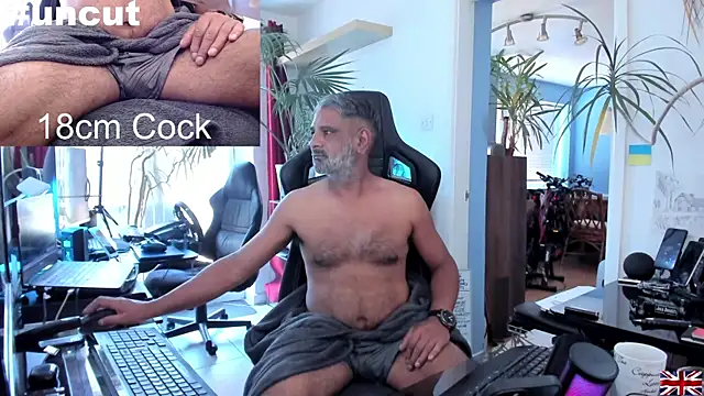 OnlineBossUK online show from March 2025 11:52:01 AM