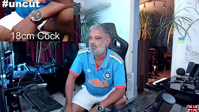 OnlineBossUK online show from March 2025 08:43:02 PM