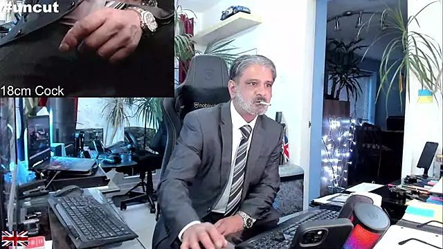 OnlineBossUK online show from September 2025 06:09:02 PM