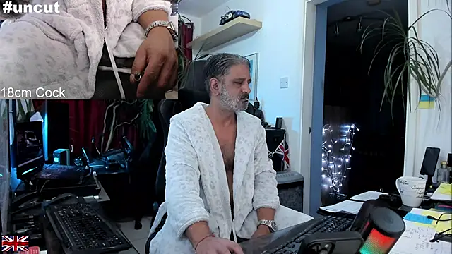 OnlineBossUK online show from September 2025 10:13:01 PM