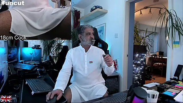 OnlineBossUK online show from November 2025 03:11:02 PM