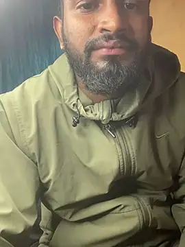 IviedWaster online show from December 2024 01:07:01 AM